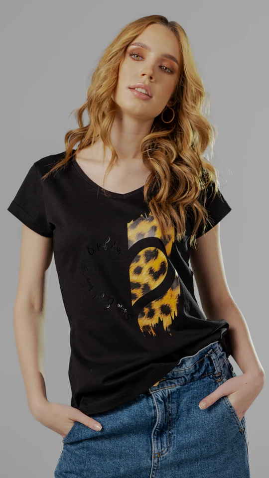 Tricou negru inima leopard